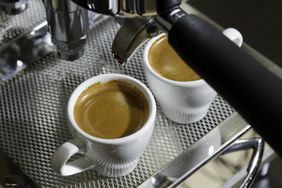 caffeine-in espresso-shot-GettyImages-155145267