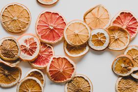 is-dried-fruit-healthy: dried citrus