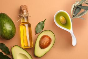 oil-vs-avocado-oil-GettyImages-1804380073