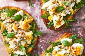 Pesto Egg Toast