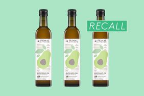 Three bottles of Primal Kitchen Avocado Oil with the text recall