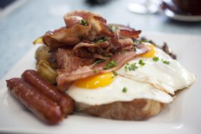 protein-for-breakfast-GettyImages-173921770