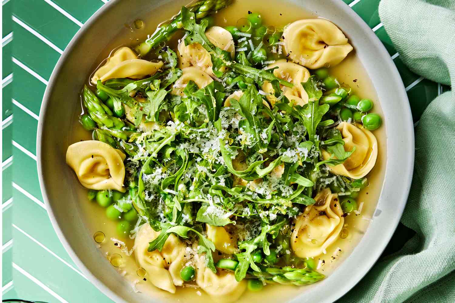 Tortellini and Veggies En Brodo