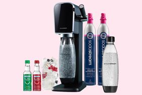 SodaStream Art Sparkling Water Maker Bundle