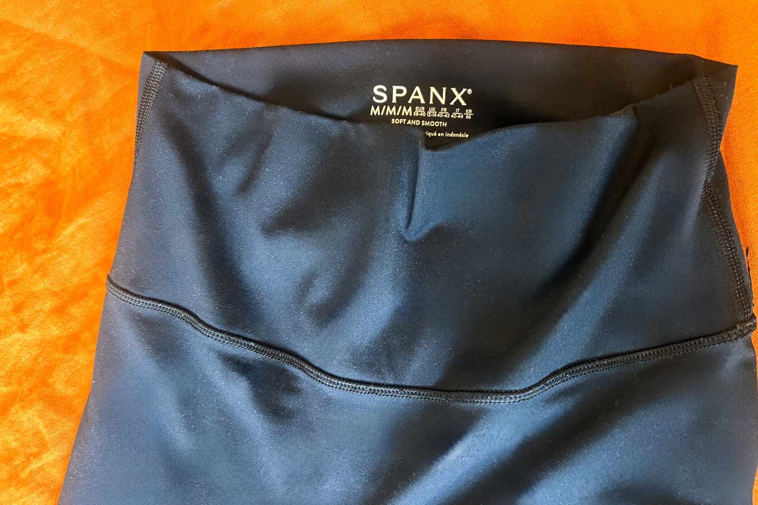 The waistband on the Spanx Soft & Smooth Active 7/8 Leggings