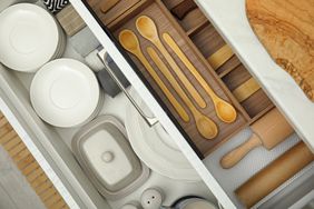 stay-organized-GettyImages-1469973933