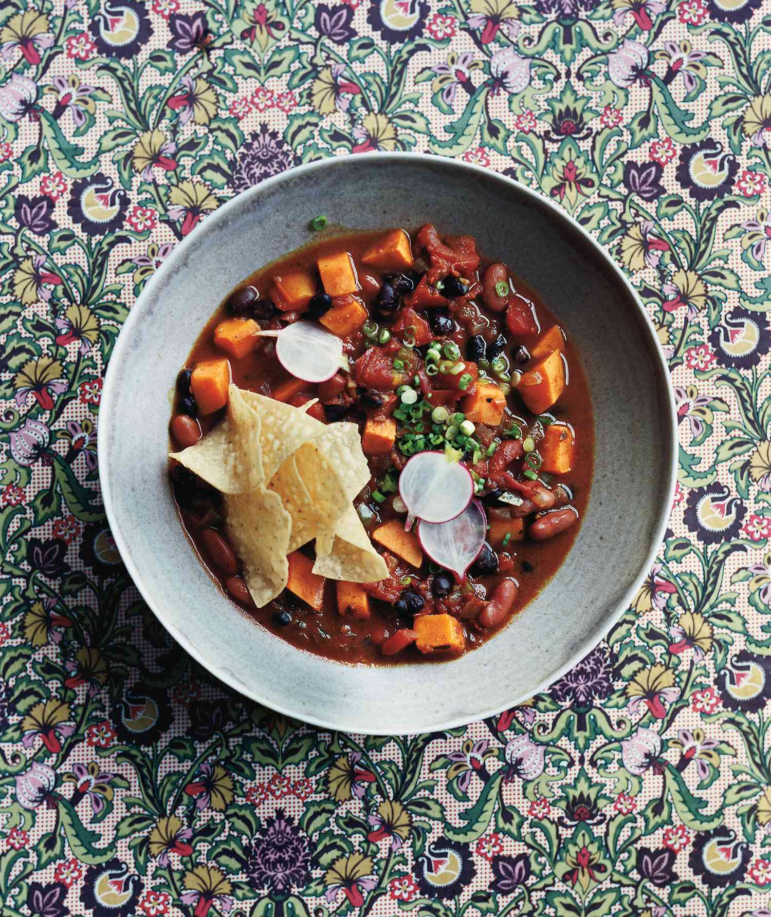 Slow-Cooker Vegetarian Chili With Sweet Potatoes